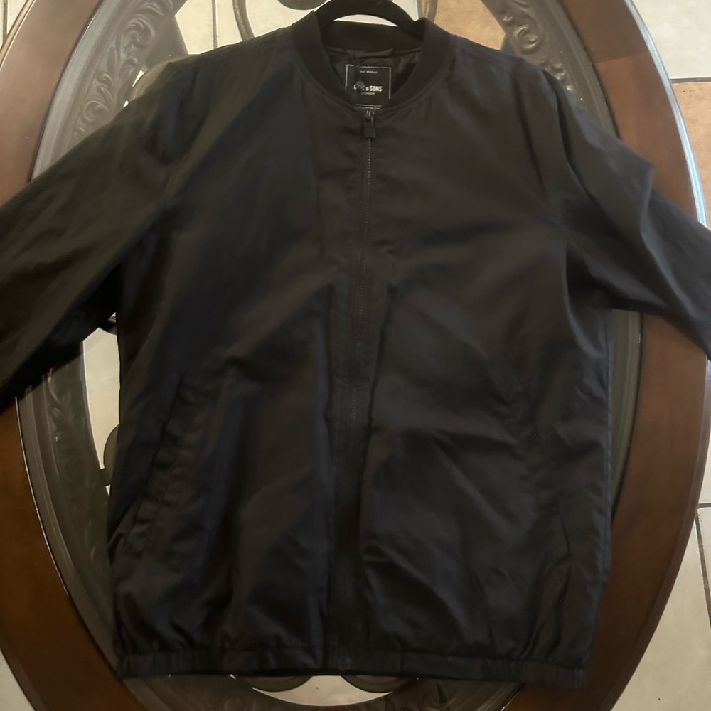 Crewneck zip-up